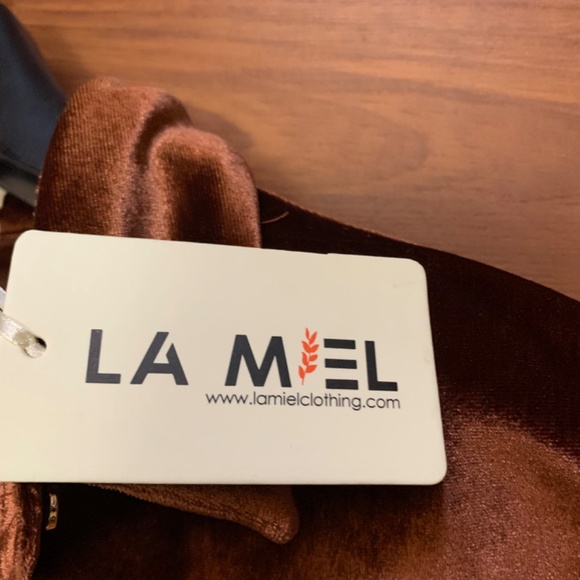 La Miel Velvet buttery soft, boho western dark academia dress in-chocolate/rust - Picture 8 of 10